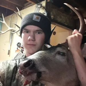 Meet your Posher, Dylan